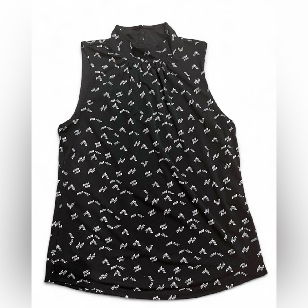 White House Black Market Black and White Geometric Blouse Goth Grunge Feminine